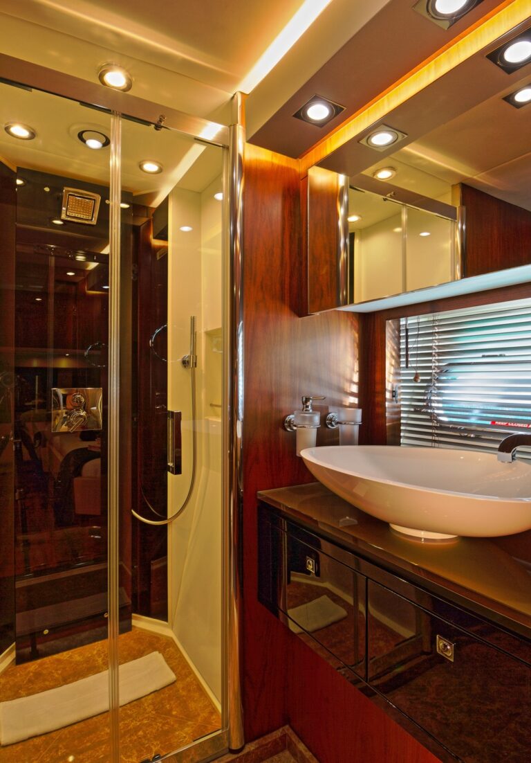 Twin Ensuite