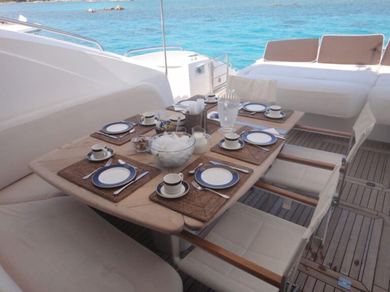 MY GIGIOLE - Alfresco dining