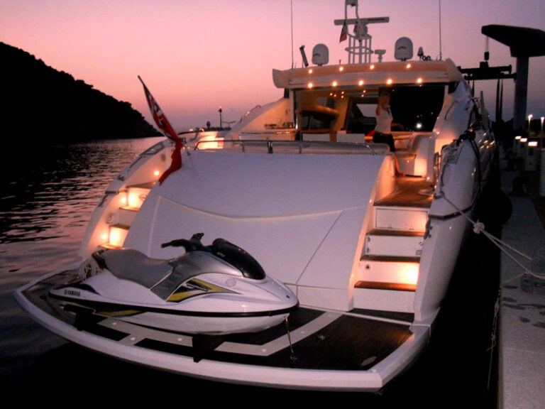 MY GIGIOLE - Stern