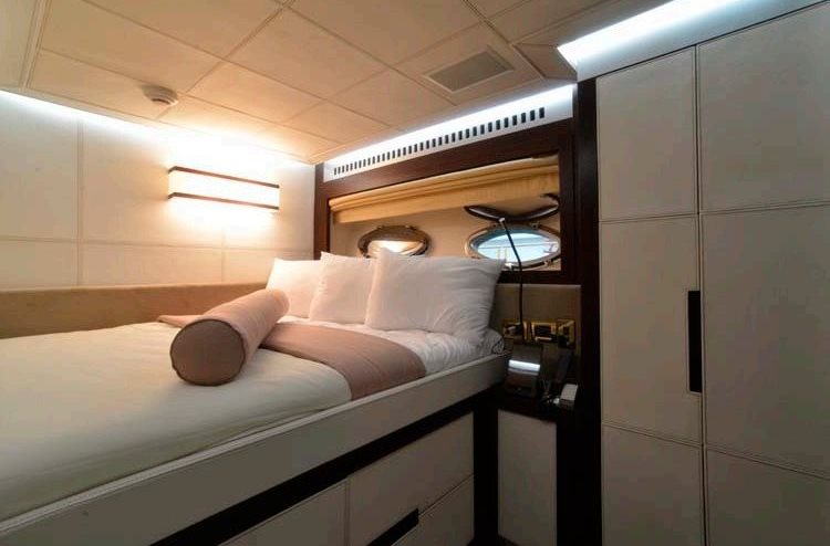 MY GINGER Pershing 115 -  Double Cabin