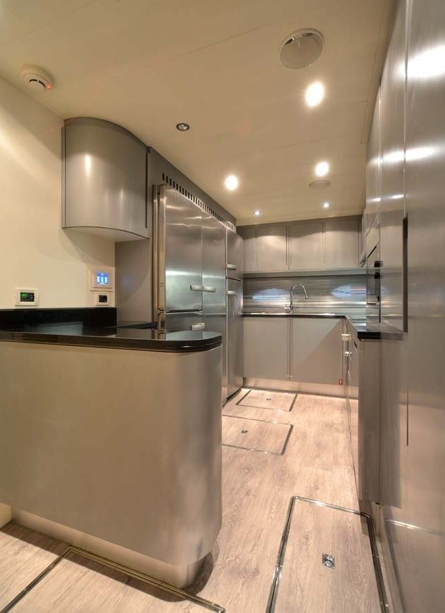 MY GINGER Pershing 115 -  Galley