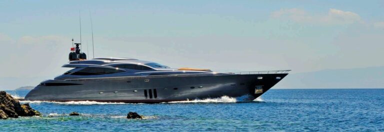 MY GINGER Pershing 115 -  Profile