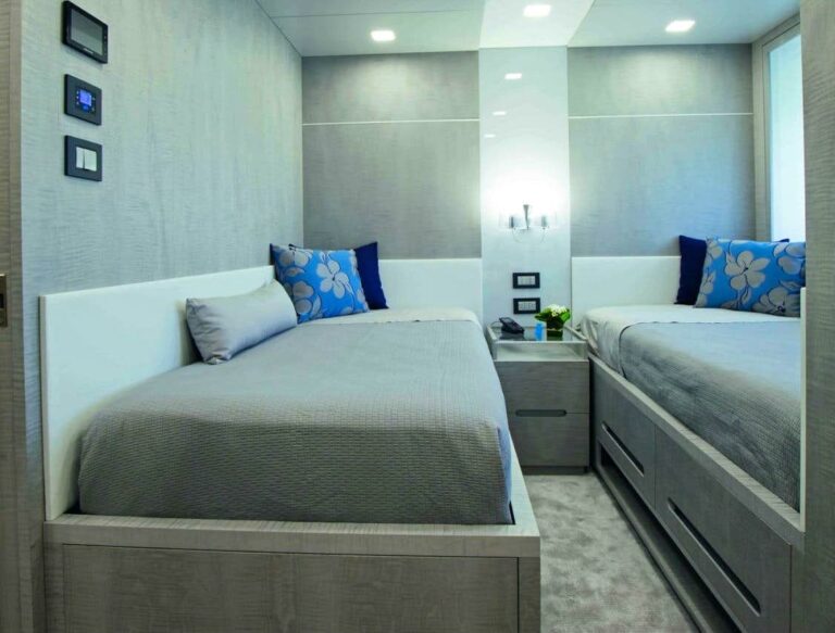 Twin Suite