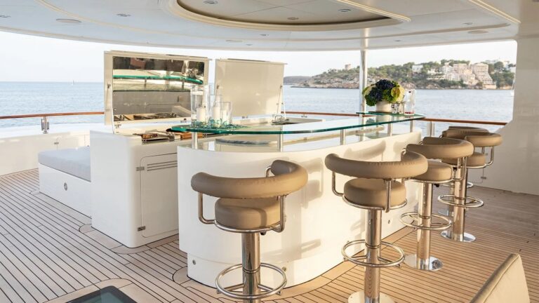 Sun Deck Bar