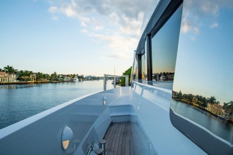 Side Deck