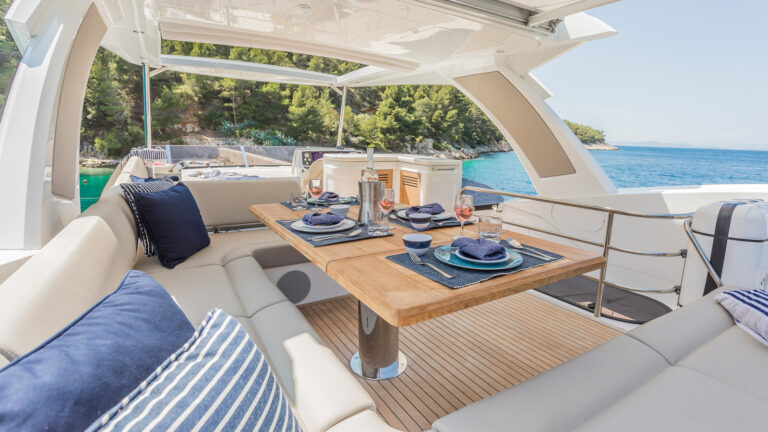 Upper Deck