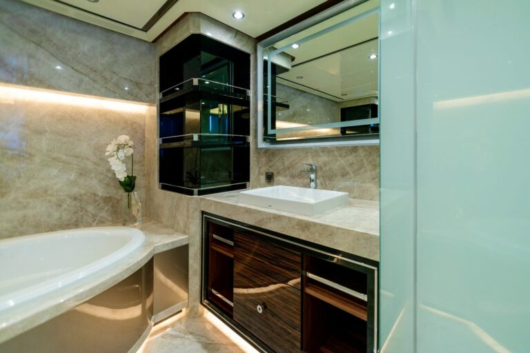 Master Ensuite