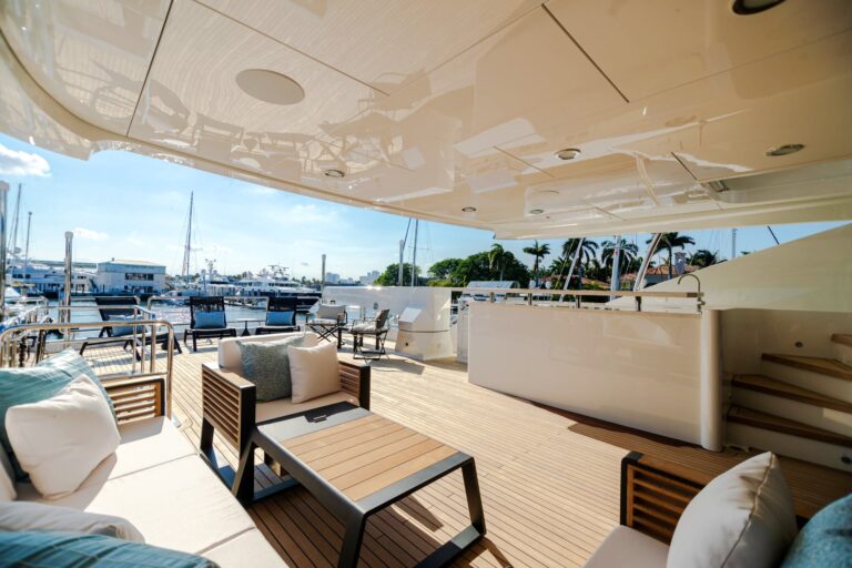 Top Deck