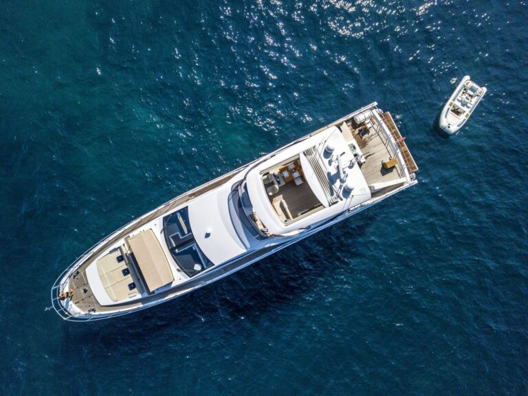 Aerial With Tender
