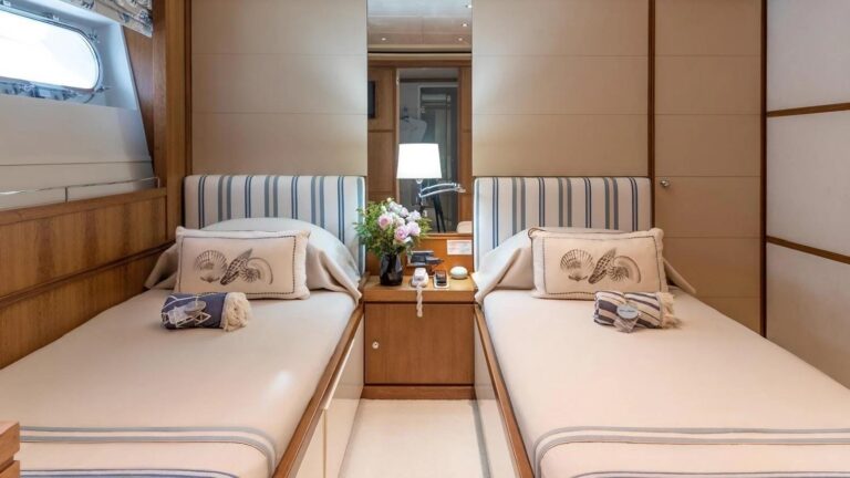 Twin Suite