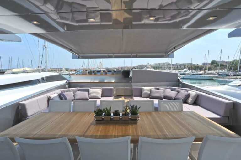 Exterior Relaxation Area With Dining