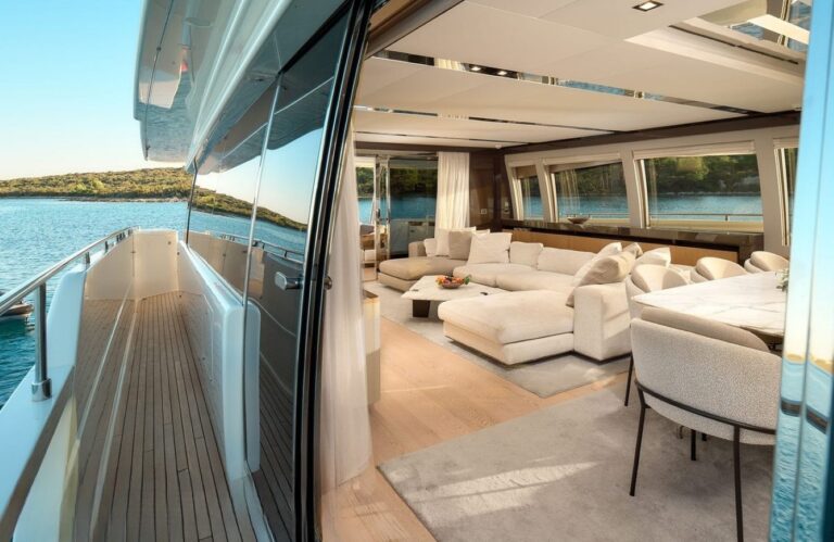Sidedeck With Sea Views