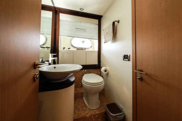 Twin Ensuite