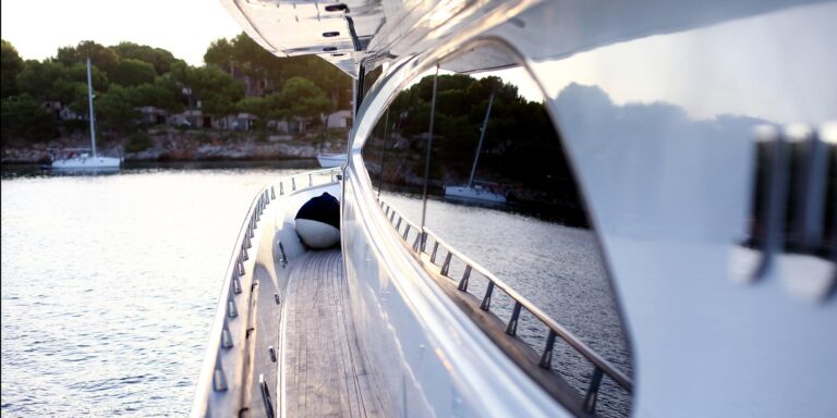 Side Deck Detail