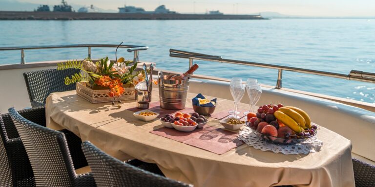 Alfresco Dining Option