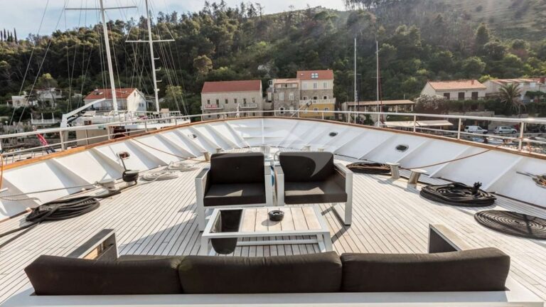 Sun Deck