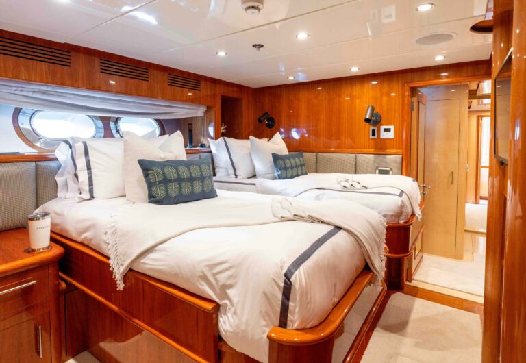 Twin Suite