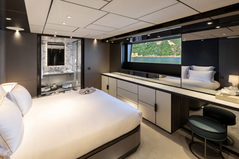 Vip Cabin