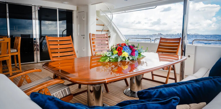 Aft Deck Alfresco Dining Area