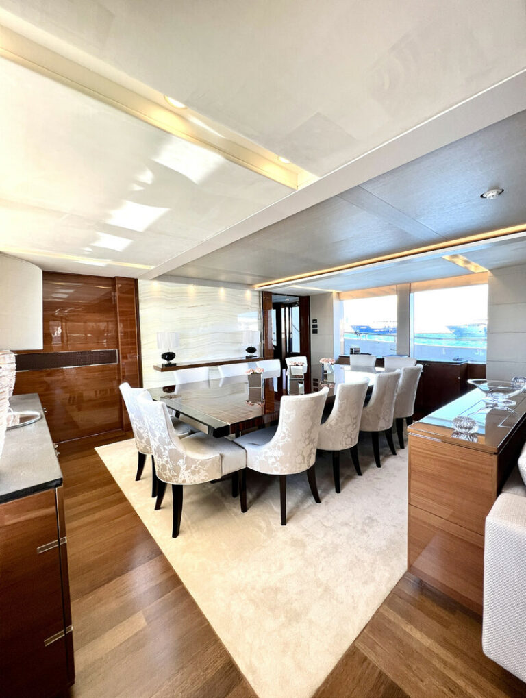 Elegant Dining
