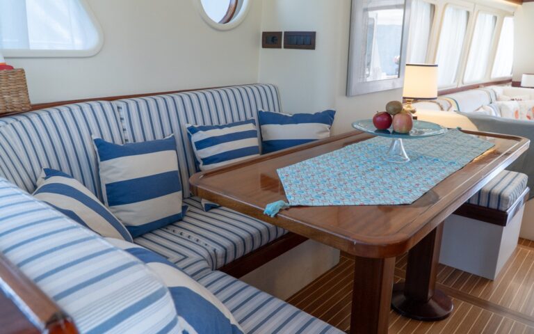 Main Salon Dining