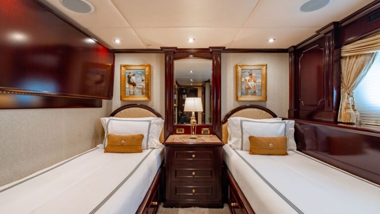 Twin Suite