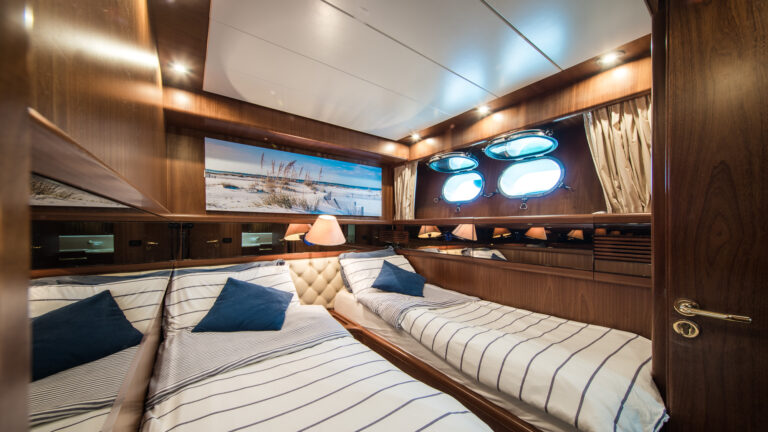 Twin Suite