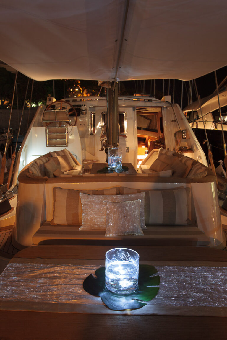 MY LOTTY Yacht - nighttime relaxation