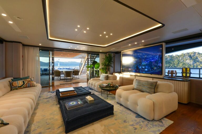 Sky Lounge