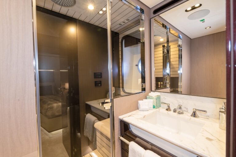 Twin Ensuite
