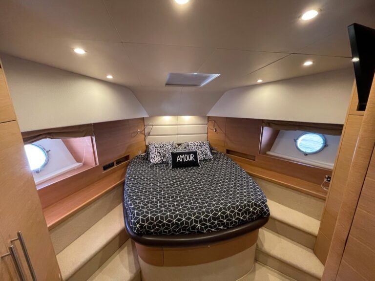 Double Guest Cabin