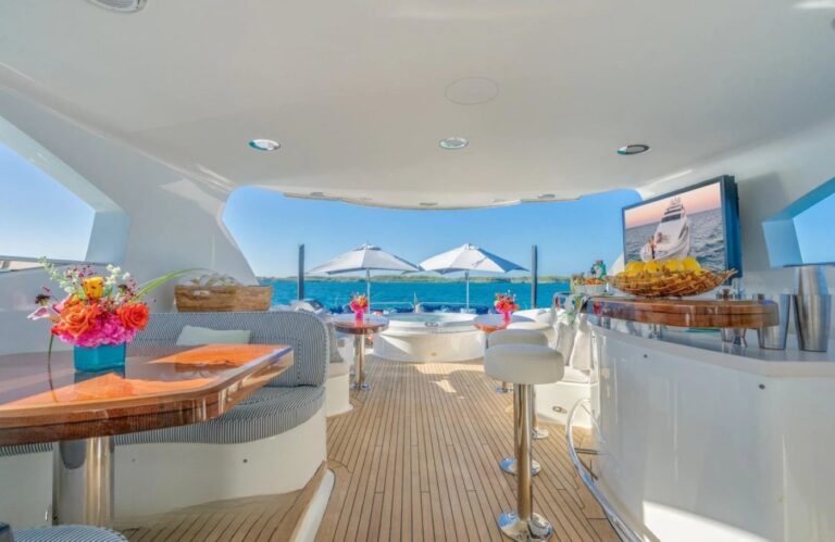 Exterior Relaxation Area