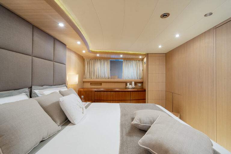 Double Guest Cabin