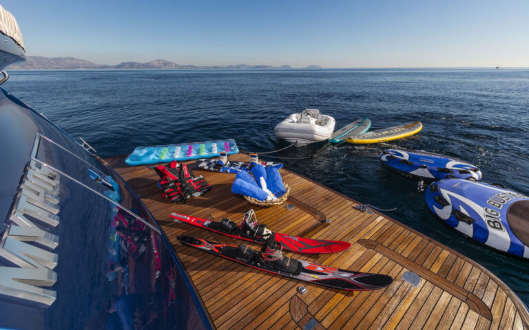 MY MYTHOS - Swim platform