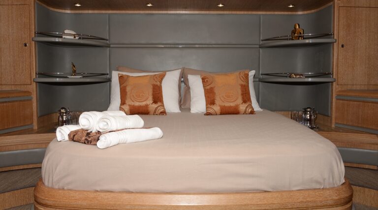 VIP ensuite cabin
