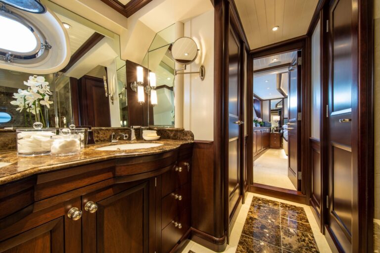 Master Ensuite