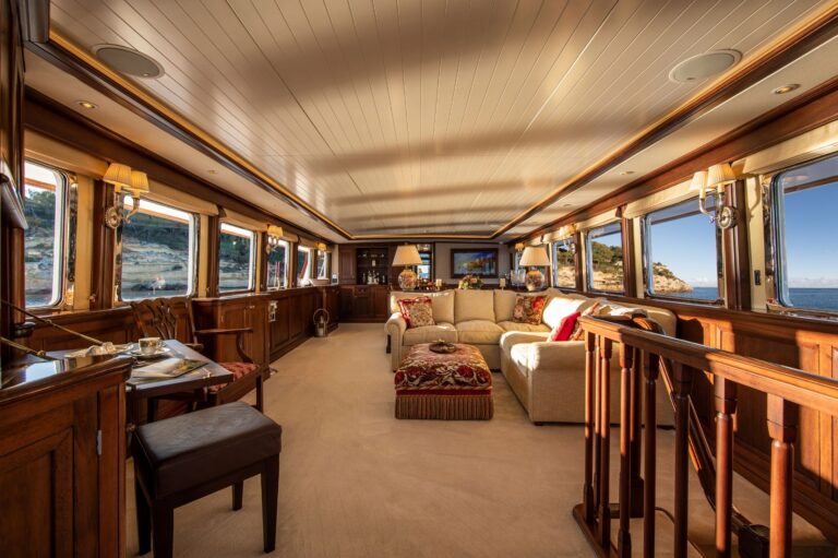 Saloon