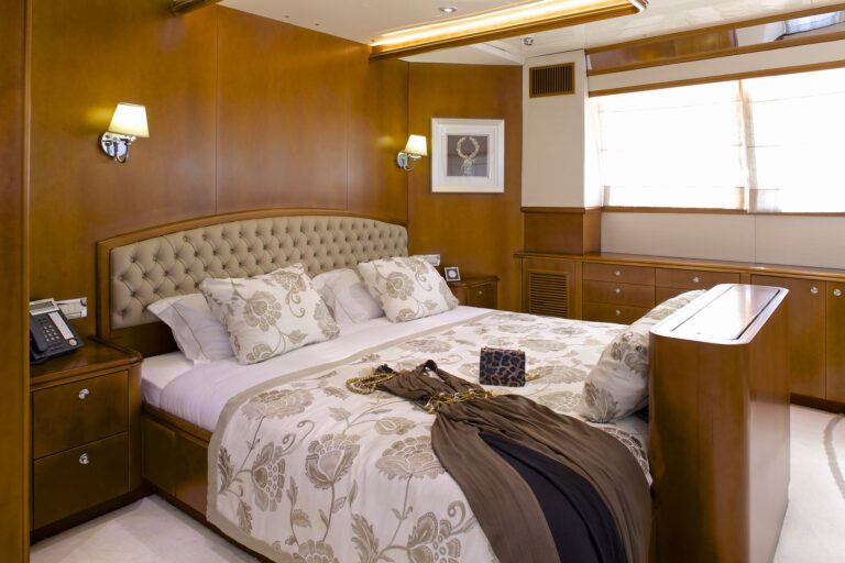 Guest Cabin