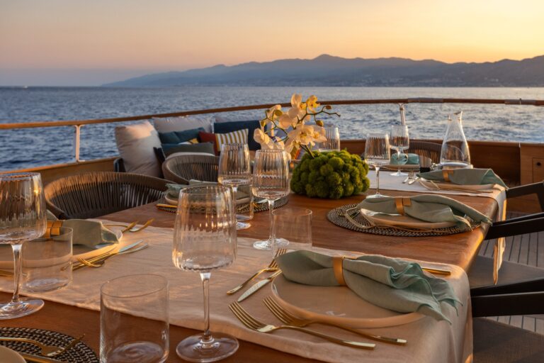 Deck Dining