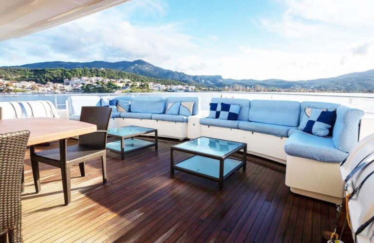 Exterior Relaxation Area