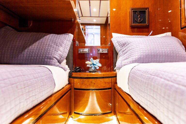 Twin Suite