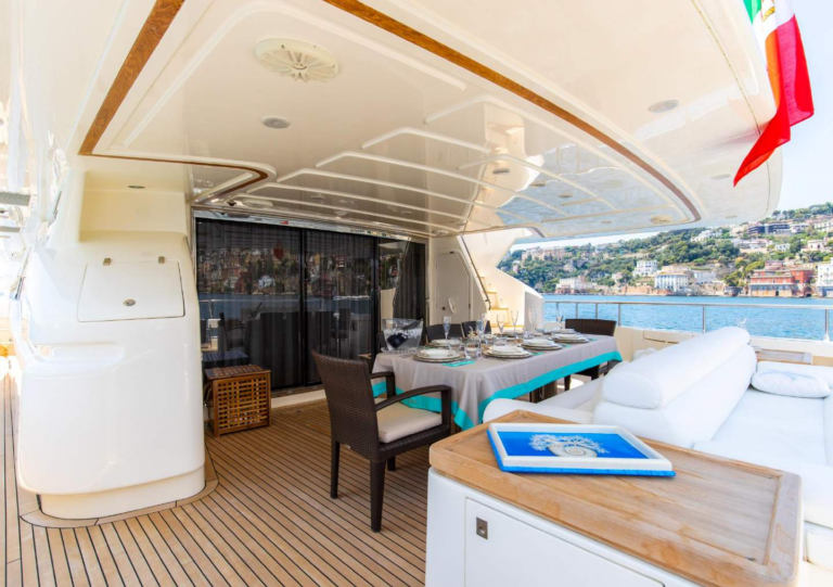 Aft Deck Dining