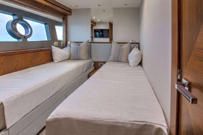 Twin Guest Cabin