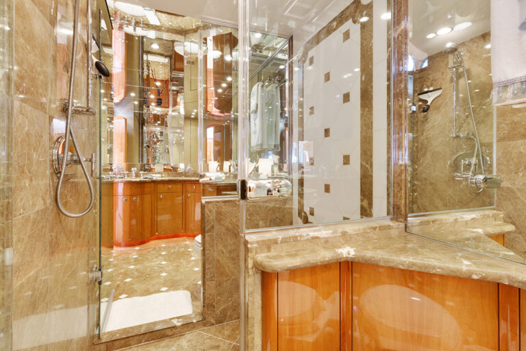 Master Ensuite Bathroom