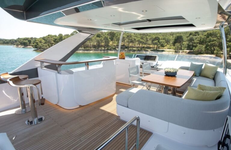 Exterior Relaxation Area