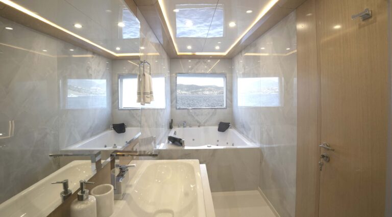 Forward Master Ensuite