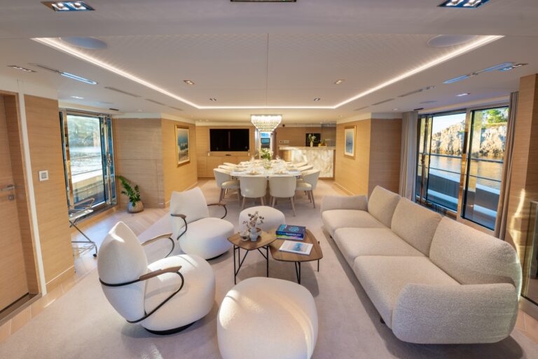 Main Salon