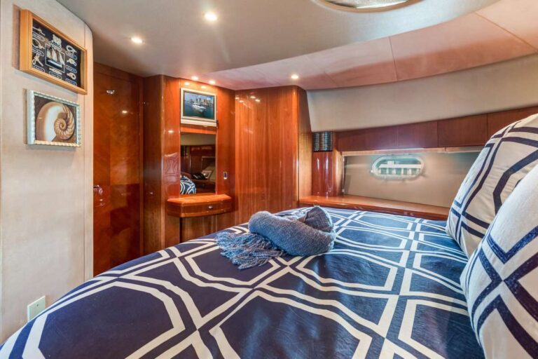 Double Cabin