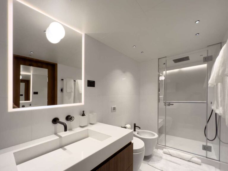 Guest ensuite