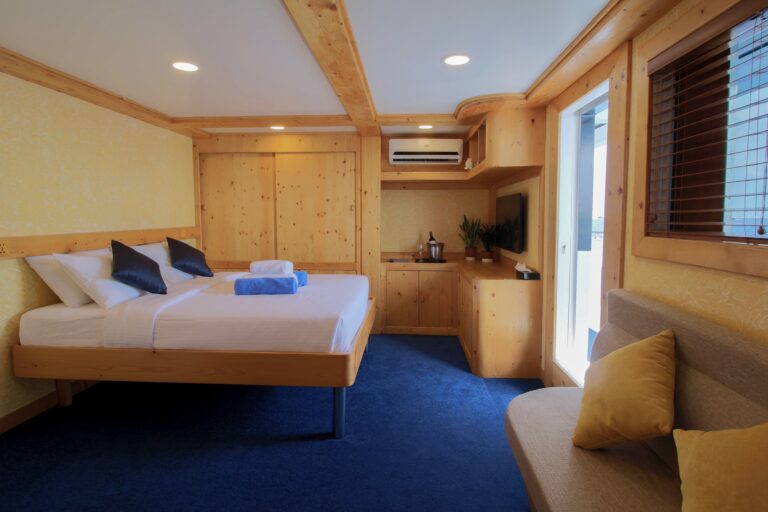 Double Suite